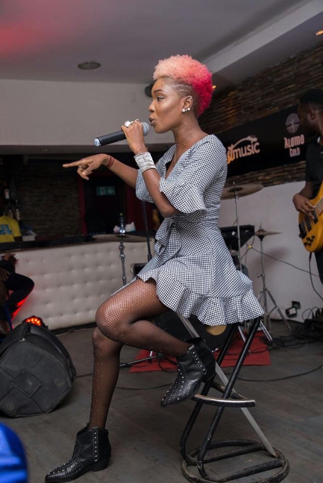 AX__g9k's tweet photo. Azumah by @FeliNuna is gonna blow your mind off.
Get your Dancing Shoes Ready. Another banger on your speakers. @FeliNuna_Daily #Edzoleme #EdzoNation https://t.co/v8YqNJ9DIv