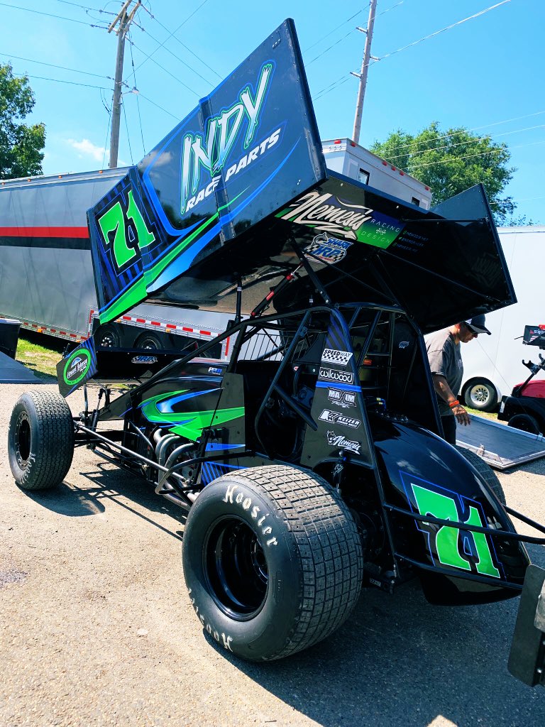 IndyRaceParts's tweet photo. @TyCourtney23 human horsepower #71BC goes tonight along with @parker_pm9 in night 2 of the #NOSvilleNats @knoxvilleraces!
Tune into @dirtvision to watch all the action.
#getafterit l #liveNOS l #humanenergy https://t.co/5apZ2sOz5L