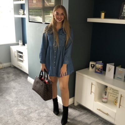 beckymould16's tweet photo. #NewProfilePic https://t.co/4Sxo0xxm98