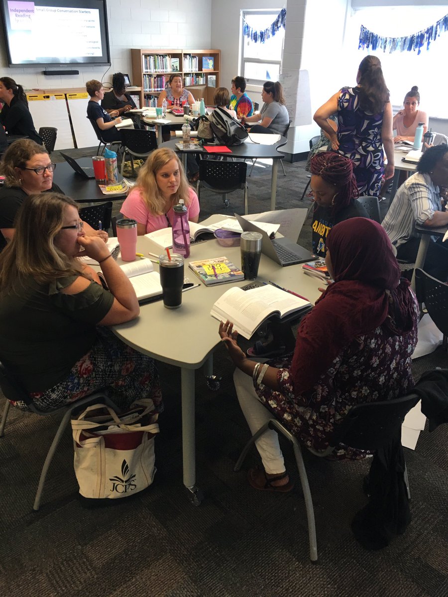 MsCramer_OPS's tweet photo. #MiracleMiddleSchools ELA teachers reimagine a year of reading and writing. I am so excited to these workshops in action...what brilliant and committed educators. #180daysJCPS #JCPSReads https://t.co/t9KYPxs8dH