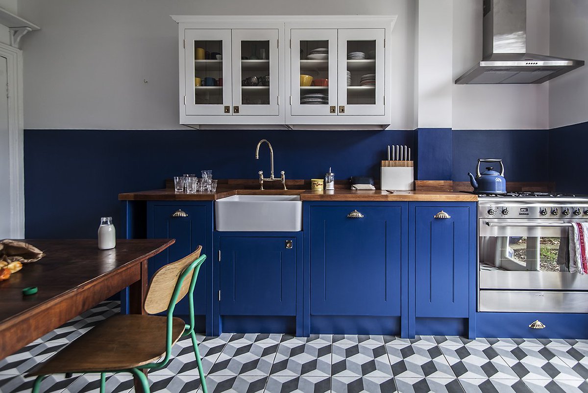 lawrencbell73's tweet photo. Kitchen of the Week: A Brightly Colored (and Cost Conscious) London Kitchen  #homerem... https://t.co/6XScU3mXRY https://t.co/0eWxILFQEQ