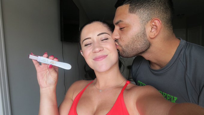 I&rsquo;M PREGNANT!  New video is up!&hearts;️&hearts;️&hearts;️ https://t.co/YFSBYb2Kl8 https://t.co/1LXZXKcls7