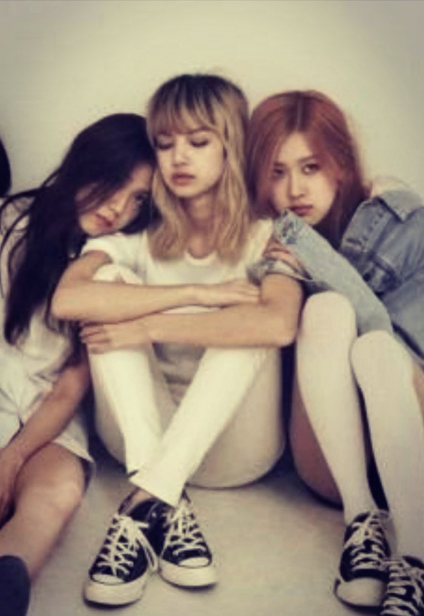 KjealousAuthor's tweet photo. #3yearswithlisa #3yearswithrosé #3yearswithjisoo #3yearswithjennie #3yearswithblackpink #3yearswithblinks 
#blackpink 💖😌🦄 
#3yearswithchaelisa #3yearswithlisoo #3yearswithjenlisa #chaelisaisreal #lisooisreal #jenlisaisreal #CHAELISA #LISOO #JENLISA #limario #LISA #blackpink https://t.co/ffrrkvbbvh