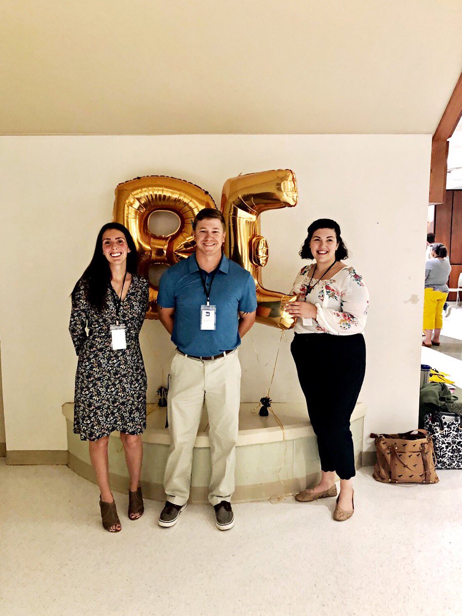 LoughlinK_csms's tweet photo. Loved getting to know two of my fellow first year teachers At CSMS over the past few weeks!! #TheLex1Difference https://t.co/6gii6c1cBQ