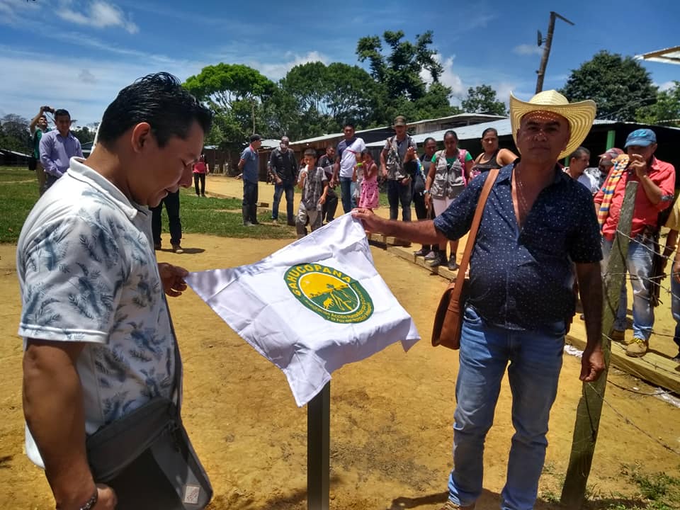ANZORC_OFICIAL's tweet photo. #UnRetoDePaz es mantener viva la memoria histórica de nuestro país para que no se vuelvan a repetir estos hechos en Colombia. https://t.co/xA2qIx2gKd