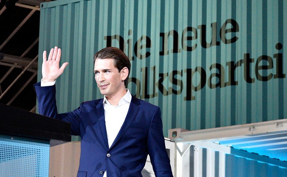 CourtttJester's tweet photo. Kurz kürzt und nimmt diesmal 0 Spenden an. Vom Saulus zum Paulus? Nein, da müsste er schon das weniger einsetzen und den anderen Parteien spenden, was er letztes mal über die erlaubte Grenze für unlautere Werbung ausgab. #InternationalCatDay #Weltkatzentag #fcbask #rbsrma #coys https://t.co/yt1O9WyxWS