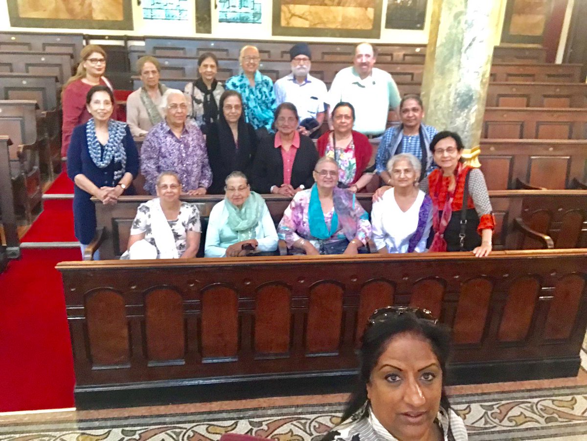 SikhSgsl's tweet photo. Southfields Gurdwara sangat enjoyed trip to the Synagogue today to mark 550th birth anniversary of our first Guru, Guru Nanak Dev ji. It was truly  an enlightening experience indeed. #gn550 #gurunanakdevji #sikhism #sw18 #bevismarkssynagogue #interfaith #friendship @SikhSgsl https://t.co/7BB1KqS35A