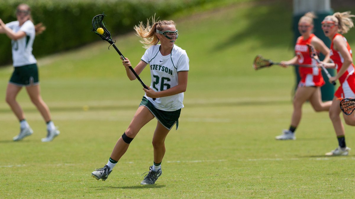 ASUN_Lacrosse's tweet photo. All 4⃣ #ASUNWLAX teams had at least 20 women named to the Honor Roll for maintaining a 3.0 GPA+ over the 2018-19 academic year. #ASUNBuilt

@StetsonLacrosse led the way with 96% of its women earning recognition, followed by @JAX_WLAX, @KSUOwlsLAX and @Libertywlax. 👏📚🥍 https://t.co/VB3bHmmBZ4