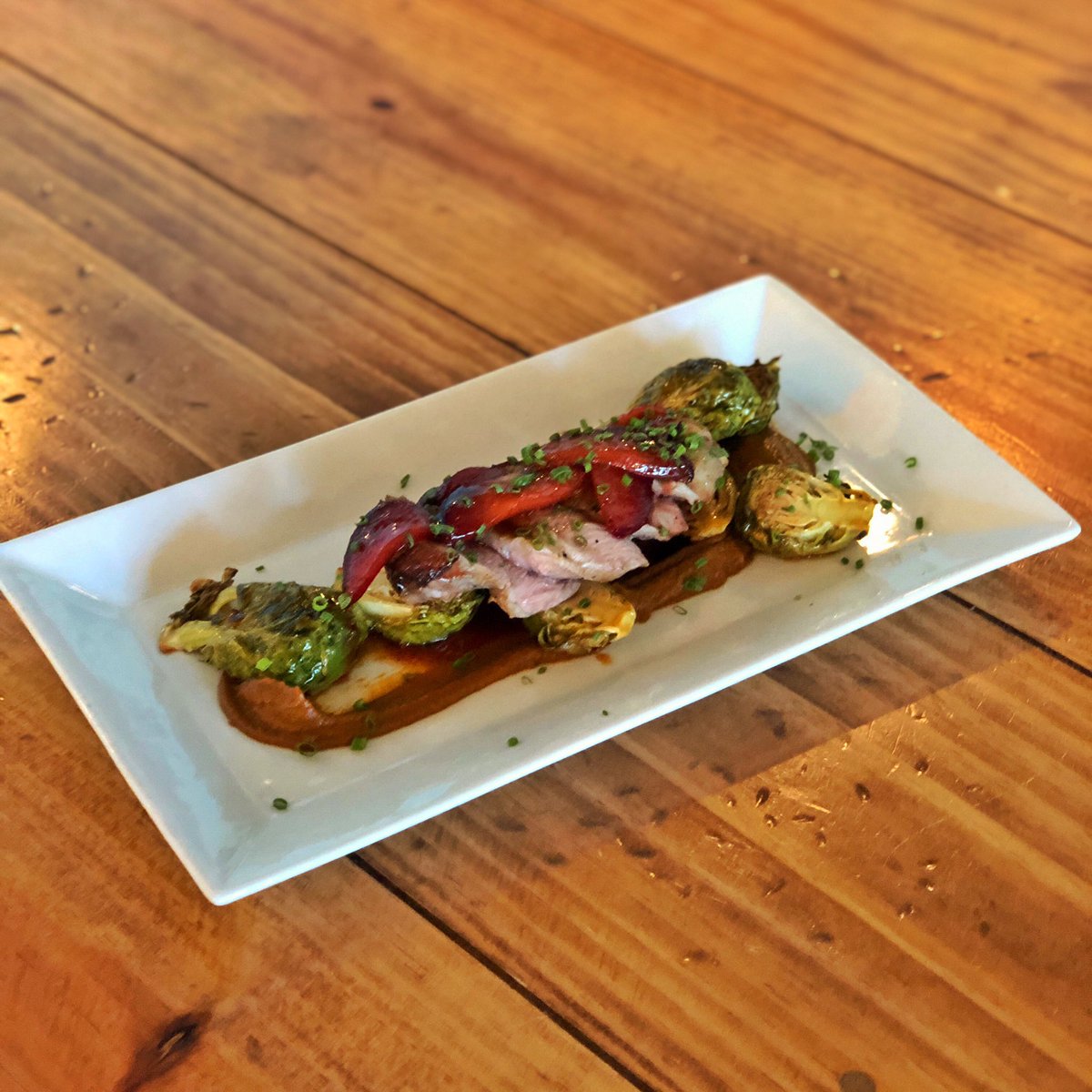 liquidartphilly's tweet photo. Some great additions to the menu for the weekend! Join us for happy hour or the game and don’t miss out!
. . .
#phillyfood #phillyfoodie #eaterphilly #phillybreweries #callowhill #springartsphl https://t.co/i2l3HprQPM