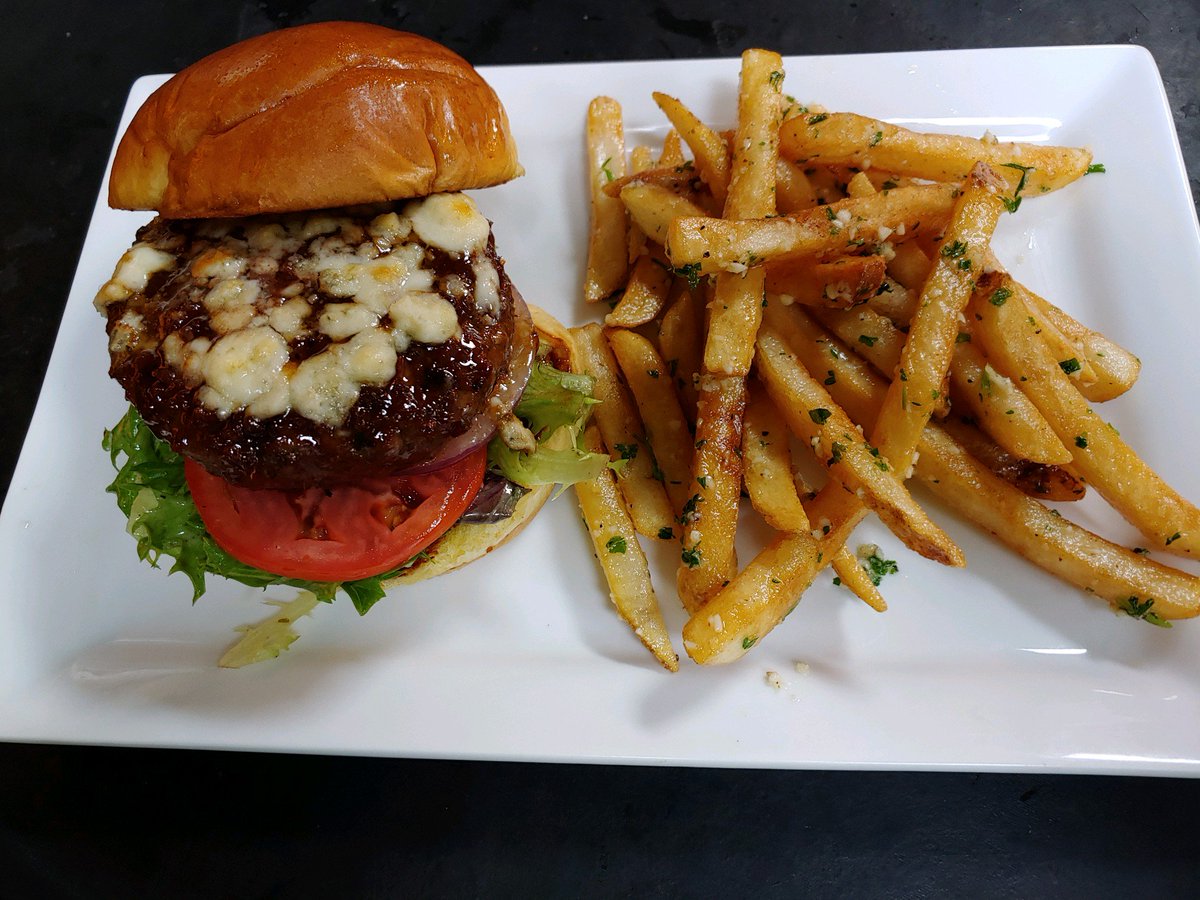 BullnBonesCBurg's tweet photo. Get your tastebuds ready, we are just a couple of weeks from our Grand Opening!! #BullandBones #ChristiansburgVirginia #Fooood
--
#burgers #yum #vafoodie #nrvfoodie #nrveats #thursdaymood #virginiaisforfoodlovers #roanokefoodies #newrivervalley https://t.co/mZFInmcoFh