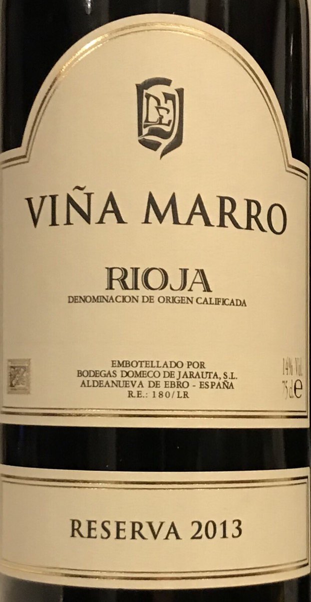 bringthewineLDN's tweet photo. Our final wine of the night is a booming great “Vina Marro” #Rioja Reserva from 2013. American oak gives this a real coconut note to go with all the rounded red fruit flavours of this giant from #Spain. 

#IllBringTheWine #WineTasting #Sidcup @halfwaysidcup @lamorbey_sidcup https://t.co/pGPFTUJRGK