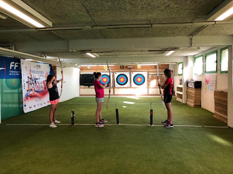 J - 66... ça s’approche doucement et pendant ce temps les Queens continent l’entraînement . Merci aux Archers de la Touvre pour cette initiation pleine de promesses . ⁦<a href="/WeAreArkea/">WAA|Actus</a>⁩ #amazonesorigin