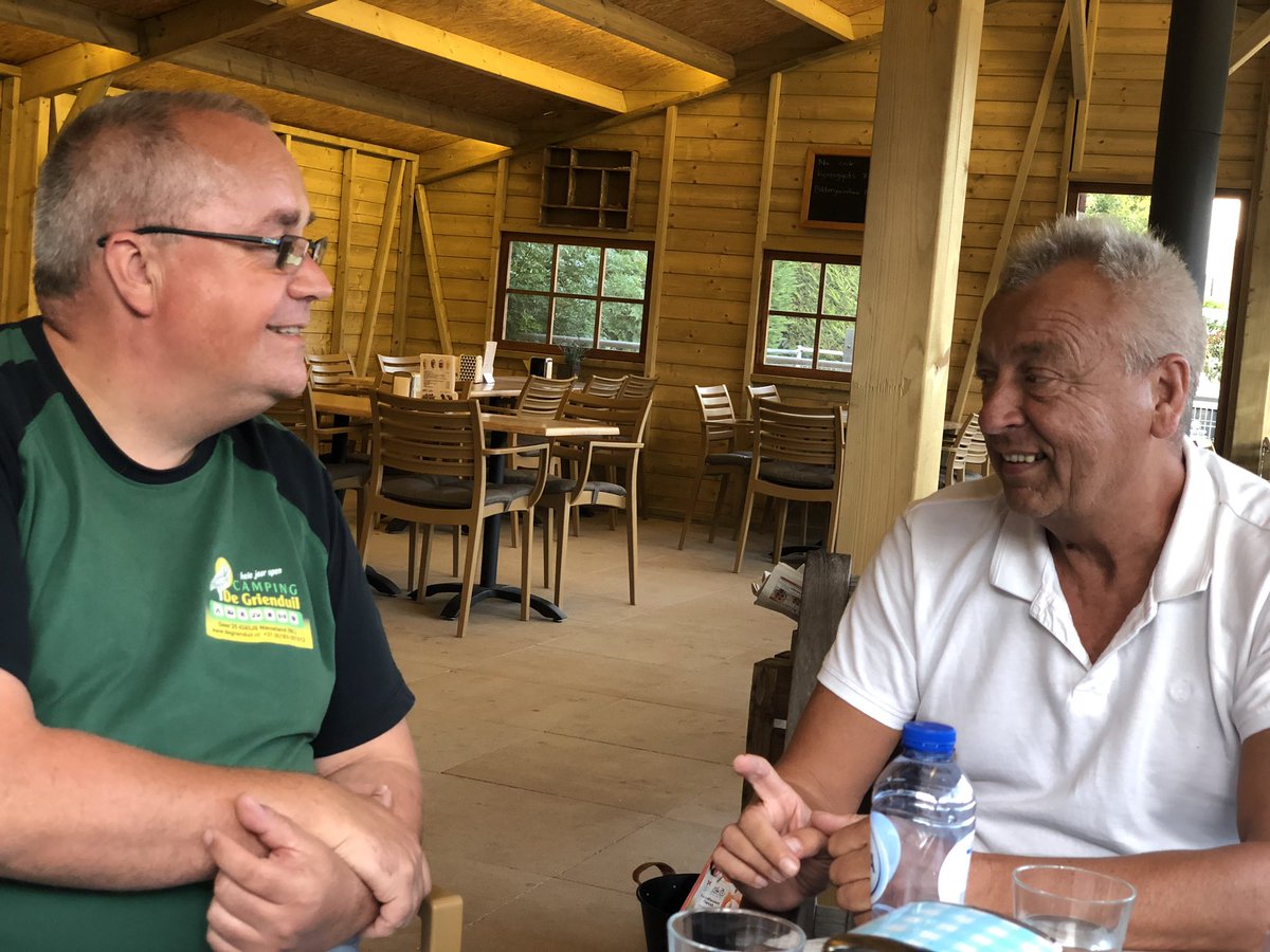 WimMulckhuijse's tweet photo. Een schat aan informatie bij Erik over zaken als #recreatie en #toerisme in ons mooie gebied. Zoals te gebruiken bij Waterfront Ameide+#Zouweboezem Meerkerk @5heerenlanden Nog zoveel kansen! En Erik gaat maar door met het nog mooier maken van #Camping @degrienduil in Nieuwland 👌 https://t.co/m6KNealhd9