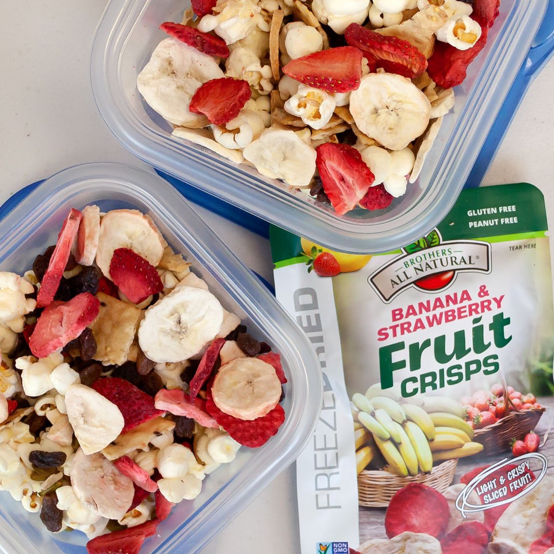 BAN_News's tweet photo. A little crunch, a little sweetness and a little saltiness...the qualities of a perfect lunch time snack 👌 Mix in your favs like popcorn, pumpkin seeds, chocolate and strawberry banana fruit crisps! #simplesnacks https://t.co/qj8PaLuhmx
