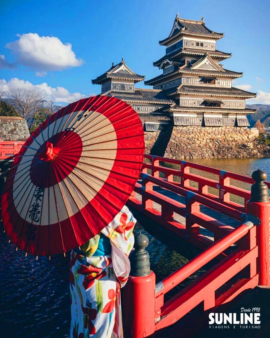 Com as suas paisagens exóticas, tradições milenares e o que há de mais moderno em tecnologia, as atrações do 🇯🇵 Japão são tantas e tão variadas que é difícil decidir o que ver primeiro.
.
#SunlineTu23anos #Japão #japan #grupoprimavera2020