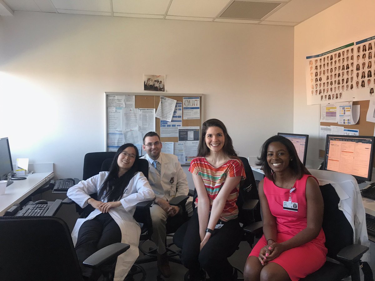 CCF_IMCHIEFS's tweet photo. Precepting in chief medical resident clinic at Stephanie Tubbs Jones is always a blast with this amazing group!! #frameA #thetacobellframe #ambulatoryweek @kbharris90 @abbyCCim @AndreiBrateanu @JollyMD_GIM https://t.co/IUfzS5qNS4