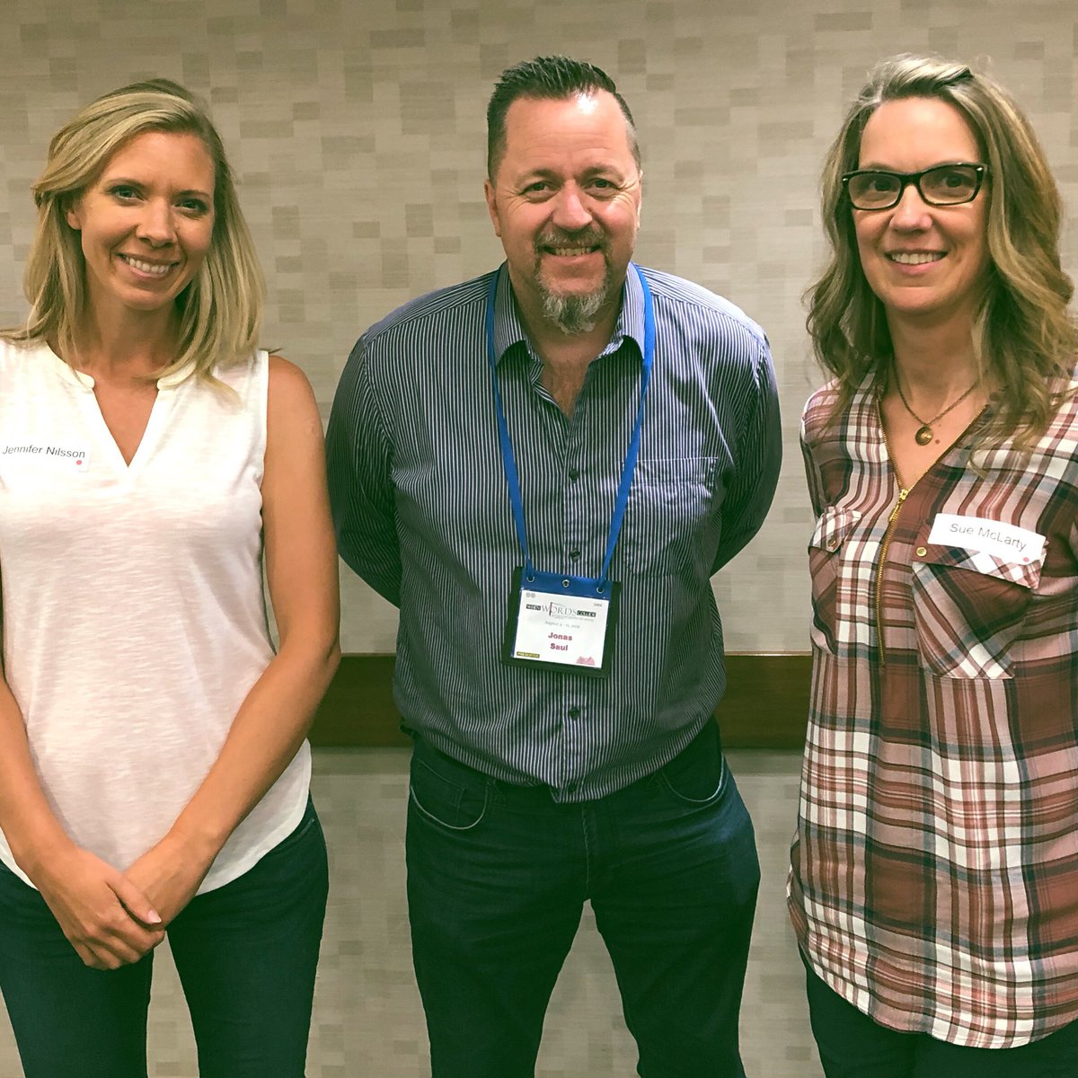 SusanneMcLarty's tweet photo. When Words Collide 2019 is off to a great start. Thank-you to Jonas Saul for an inspiring pre-festival master class. #wwc_calgary @jonassaul #TheFutureIsWritten #SarahRoberts #TheImmortalGene https://t.co/kueCATJmix