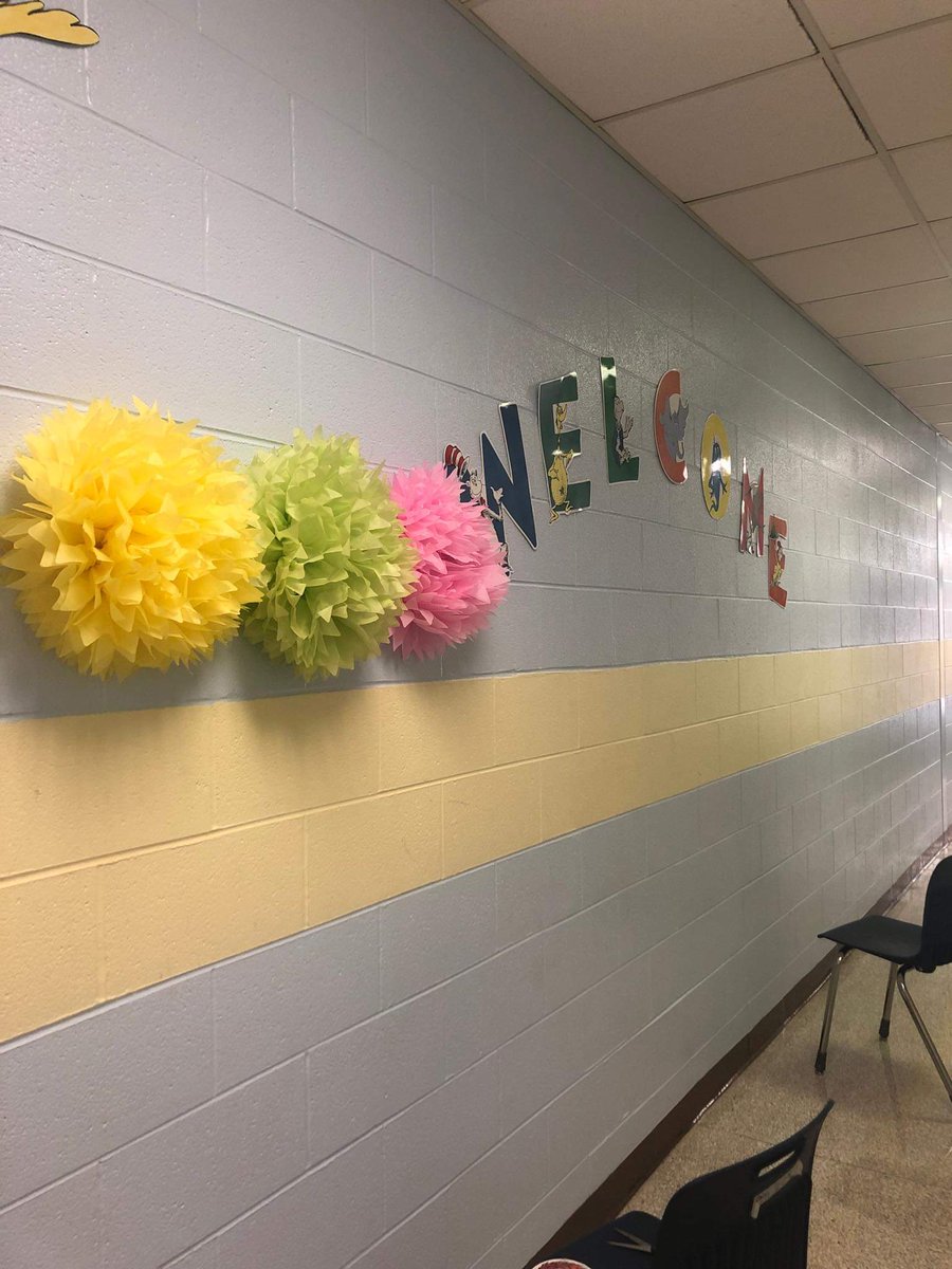 leannfstout's tweet photo. Work in progress: a welcoming classroom entry!💓#mes_wildcats #bathschoolsrock https://t.co/Tx6C72QFWb