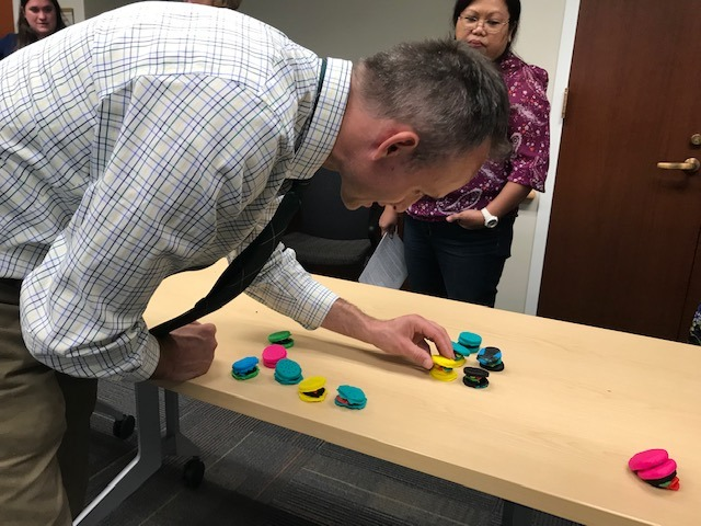 VCUEconEd's tweet photo. Here's me doing quality control for assembly-line hamburgers at our Mini-Economy Institute. I accept no shoddy products! (The lesson is about specialization and division of labor.) See here for more #minieconomy resources: https://t.co/EqElOgY7Ha
#Elementary @_VCEE https://t.co/xkQcC2mGMr