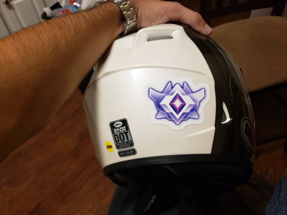 zEmptiness's tweet photo. So all the drivers who try to kill me know I'm a grand champ. https://t.co/yENJ6zuKHr