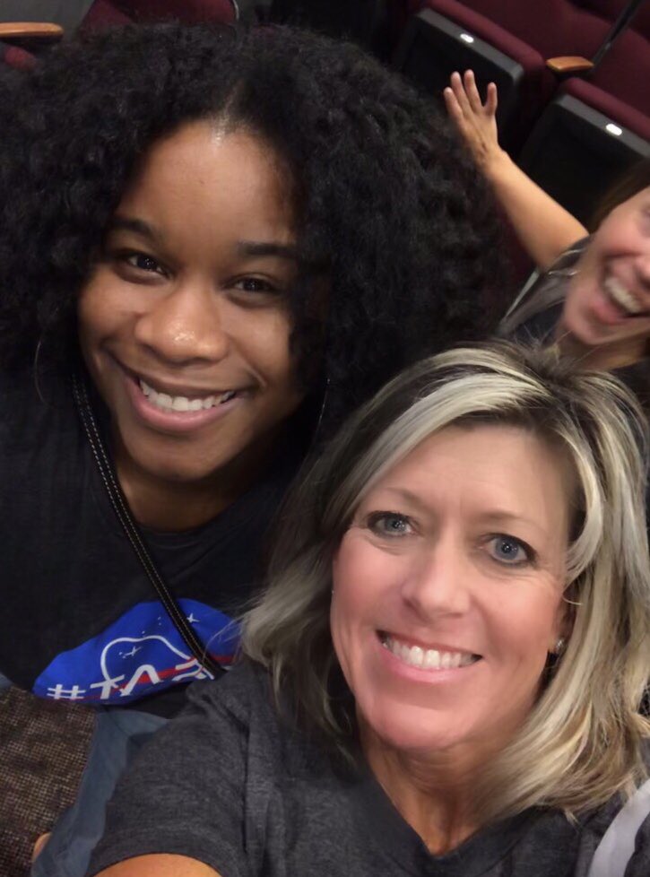 Cmarcrum1's tweet photo. It’s going to be a Great Year!  #colliervilleschoolsrock  #Back2SchoolKickoff  #teachtheville #GoDRAGONS  #TaraO @ Collierville High School https://t.co/yxFaZPkvVs