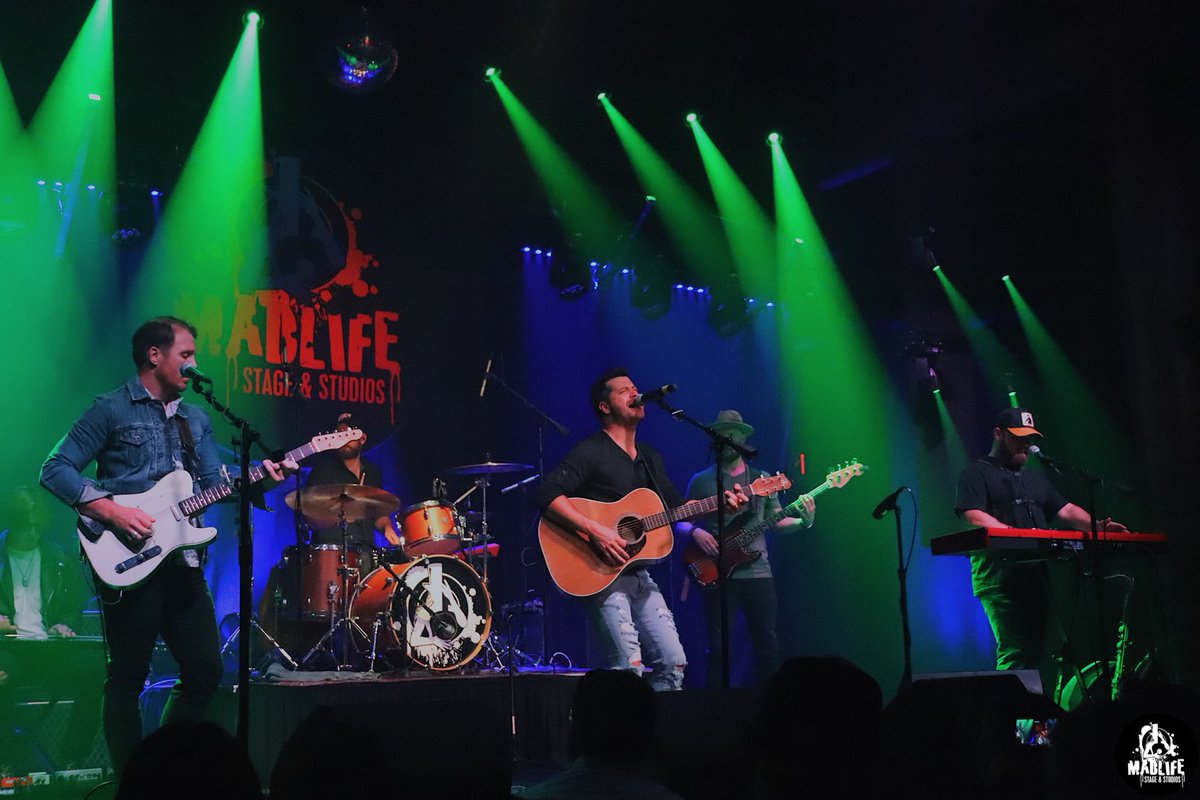 MadLifeStage's tweet photo. We had a great time last Saturday with #Georgia Country Artist, Eric Dodd 🎶 Also, special thanks to Hadley Elizabeth for opening the show! @EricDoddMusic @hadlayelizabeth
⠀⠀⠀⠀⠀⠀⠀⠀⠀
#EricDodd #HadleyElizabeth #MadLife https://t.co/I8RyuFESxx