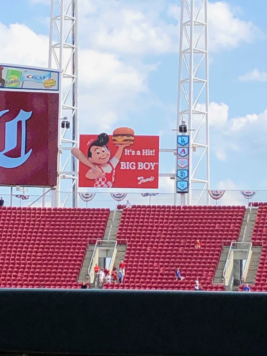 GDubMLB's tweet photo. Think this series in Cincinnati isn’t big? #BigBoyTime https://t.co/wVBrJweVlz