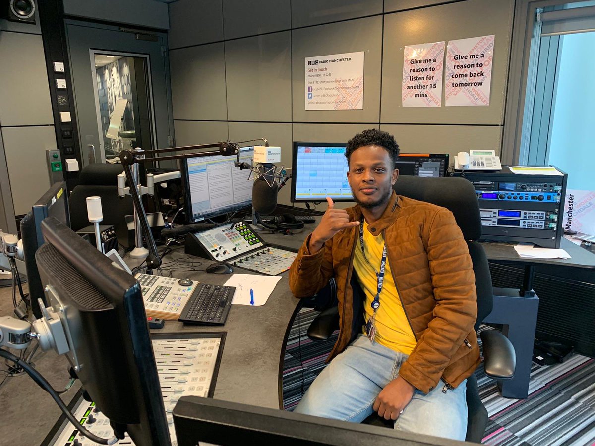 EidInManchester's tweet photo. We got invited the @bbc radio to talk about Eid in the park! How wonderful, make sure you invite everyone that you know it’s going to be a beautiful day
🌟! -
-
-
#eidinthepark https://t.co/q0La0p8njz