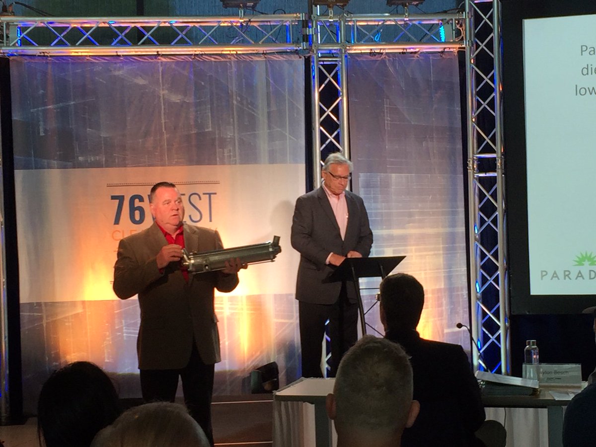 NYSERDA's tweet photo. Day 2 at the #76West semifinals is a wrap!
19 entrepreneurs and innovators from around the world came to @binghamtonu yesterday and today to pitch why their #cleantech startups should win up to $1 million. Good luck to all the applicants! #STSoaring https://t.co/vnjGwsugry