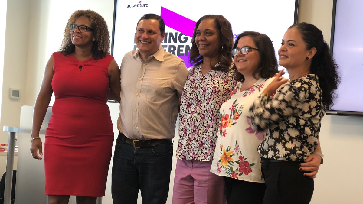 TekWissen's tweet photo. Thank you to @NLD09 and @Accenture_US for brining @mssn4remssn &amp; @KristenHickey1 from @Twitter to share how to use #twitter effectively. They were informative, polite, and fun professional! #leadership #supplierdevelopment @TwitterTogether https://t.co/1yDUl9Eami