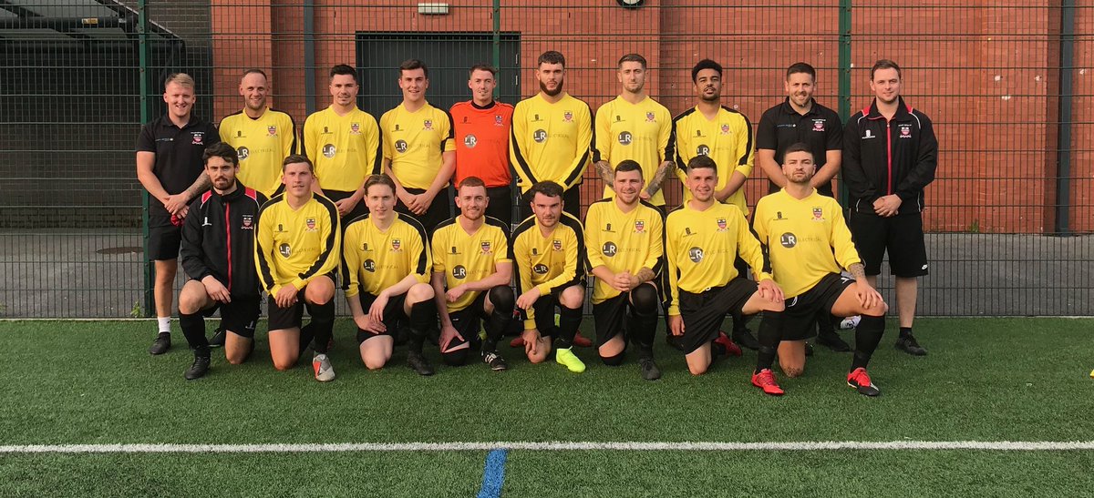 valley_utd16's tweet photo. Huge thanks to our sponsor @LewRou18 at LR Electrical for our new away kit. Please contact Lewis on 07851076398 for all your electrical needs!! https://t.co/Rv9bXc8Y33