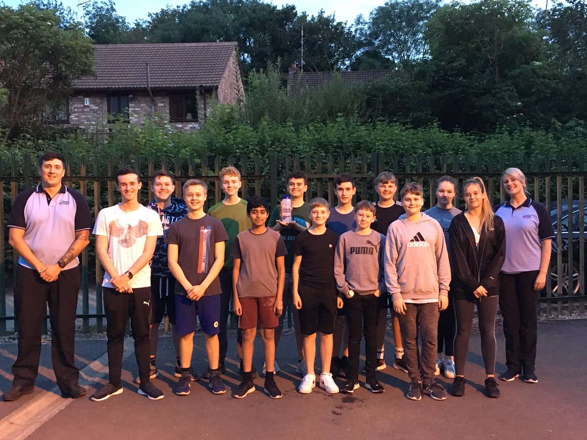 Massive thank you to @AFCOManchester for visiting our Sqn tonight to talk to the cadets about RAF Careers and run some fun activities. The cadets have loved it and can’t wait for you to come again!