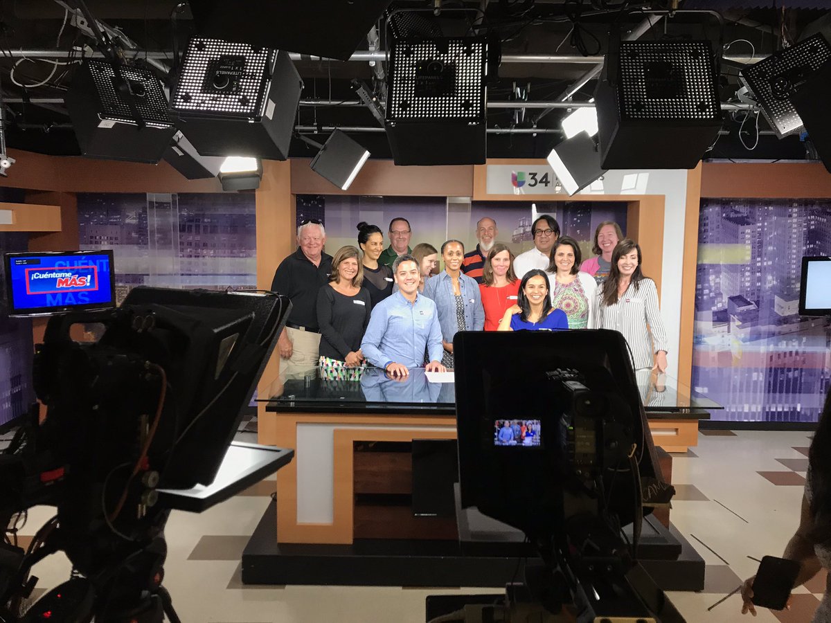 spanishsearl's tweet photo. Building teams, being a leader in your market, connecting with the community and staying true to your values. Our @WestminsterATL faculty learned this and more at #EngageATL visit to @Univision34ATL. Gracias por la hospitalidad! https://t.co/qNv21EHWGI