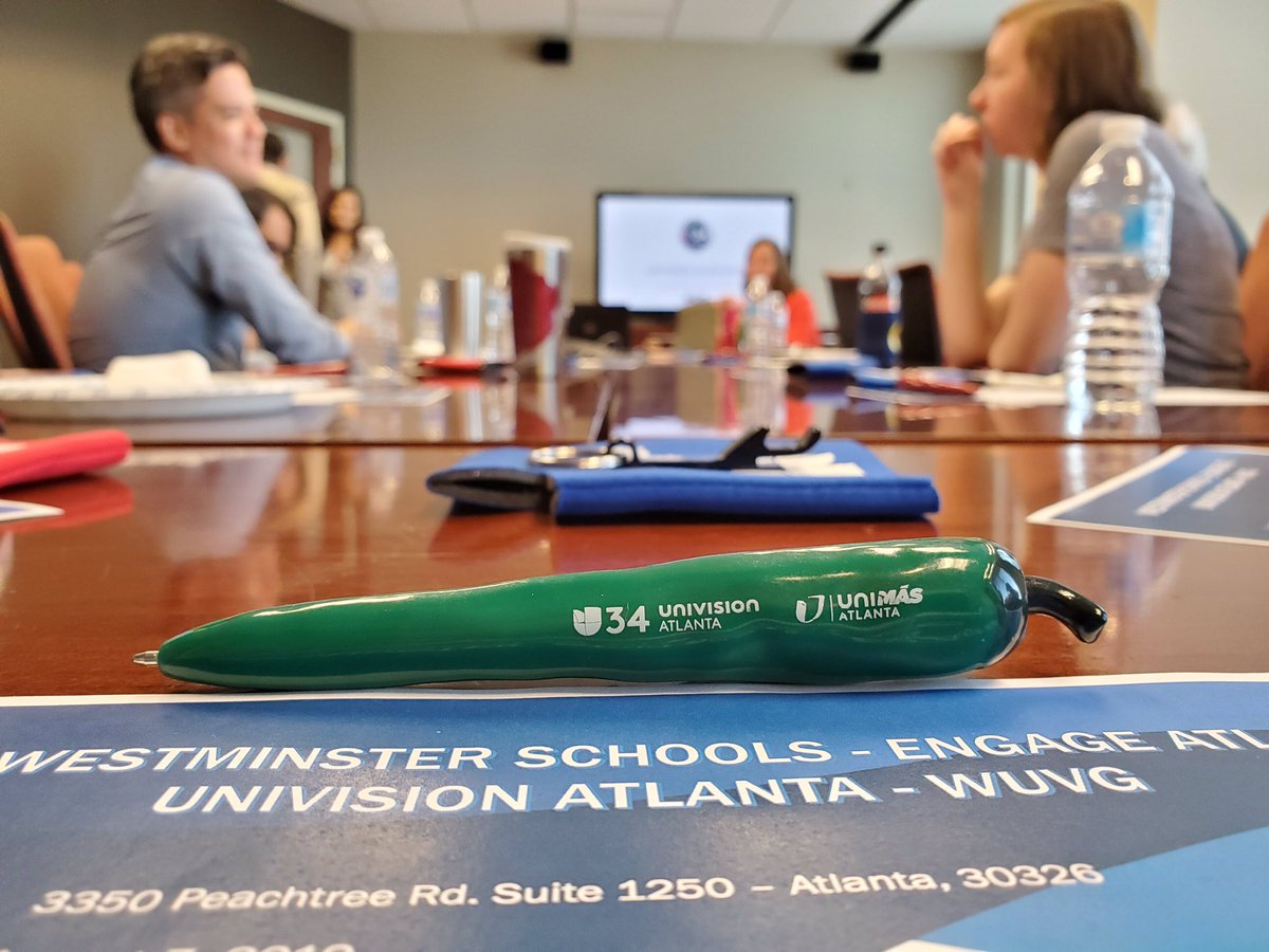 spanishsearl's tweet photo. Building teams, being a leader in your market, connecting with the community and staying true to your values. Our @WestminsterATL faculty learned this and more at #EngageATL visit to @Univision34ATL. Gracias por la hospitalidad! https://t.co/qNv21EHWGI