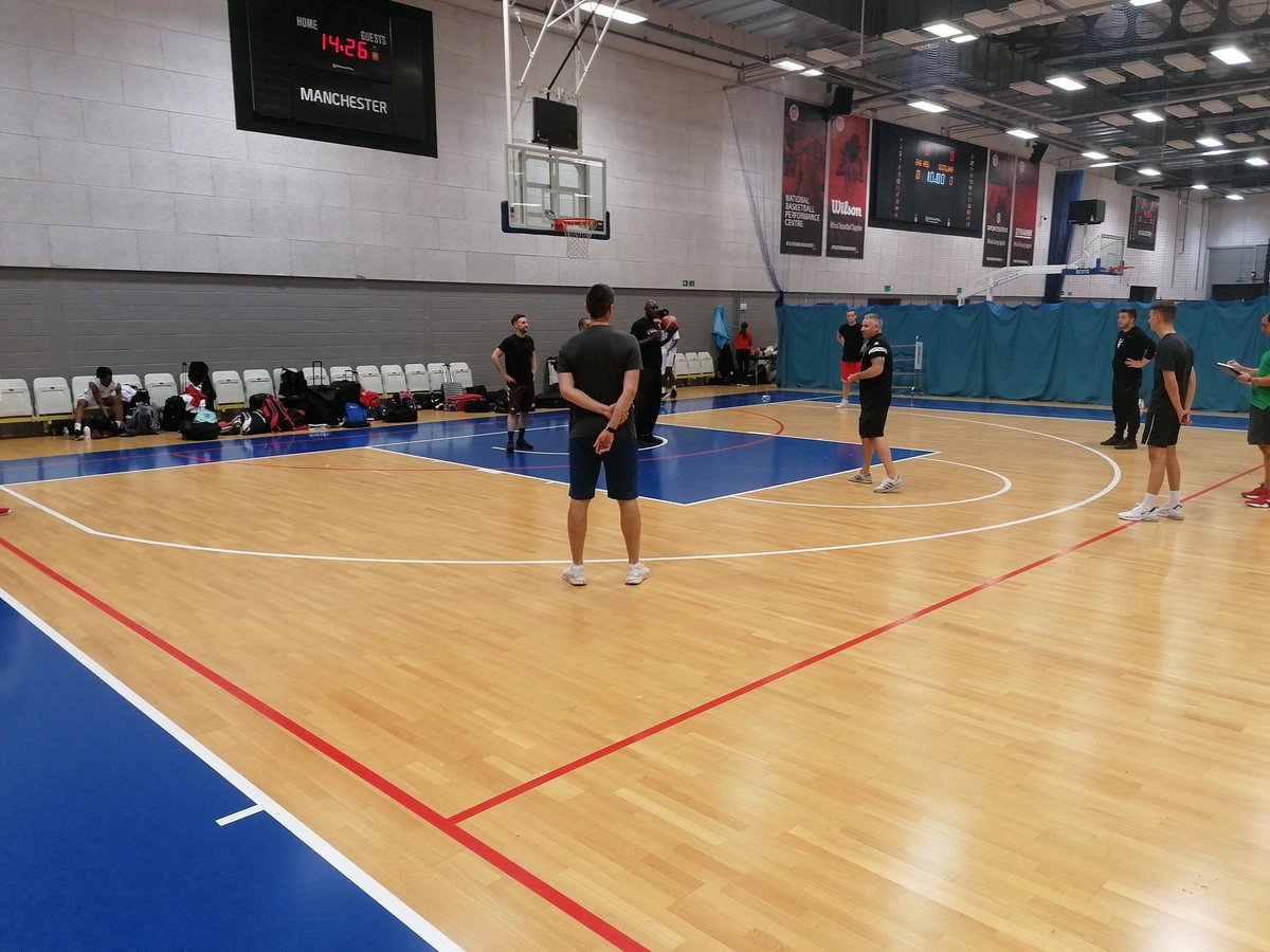 ballzoneuk tweet picture
