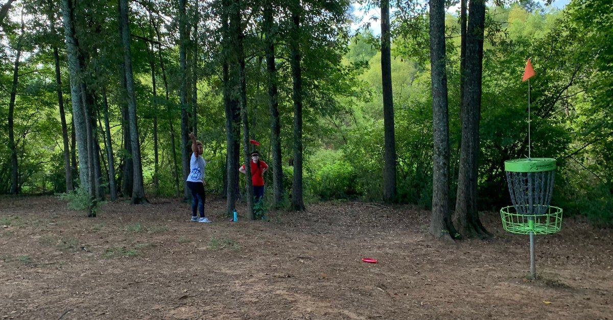 xHealthcare's tweet photo. Some of our team had a fun-filled morning playing disc golf! #AcrossHealthcare #TeamBuilding #Carrollton #HobbsFarm #DiscGolf https://t.co/ghuD494LQj