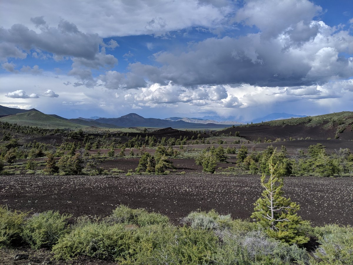 Zwyley's tweet photo. Idaho Trip Part 7, Crators of the Moon. https://t.co/jQAkttItp4