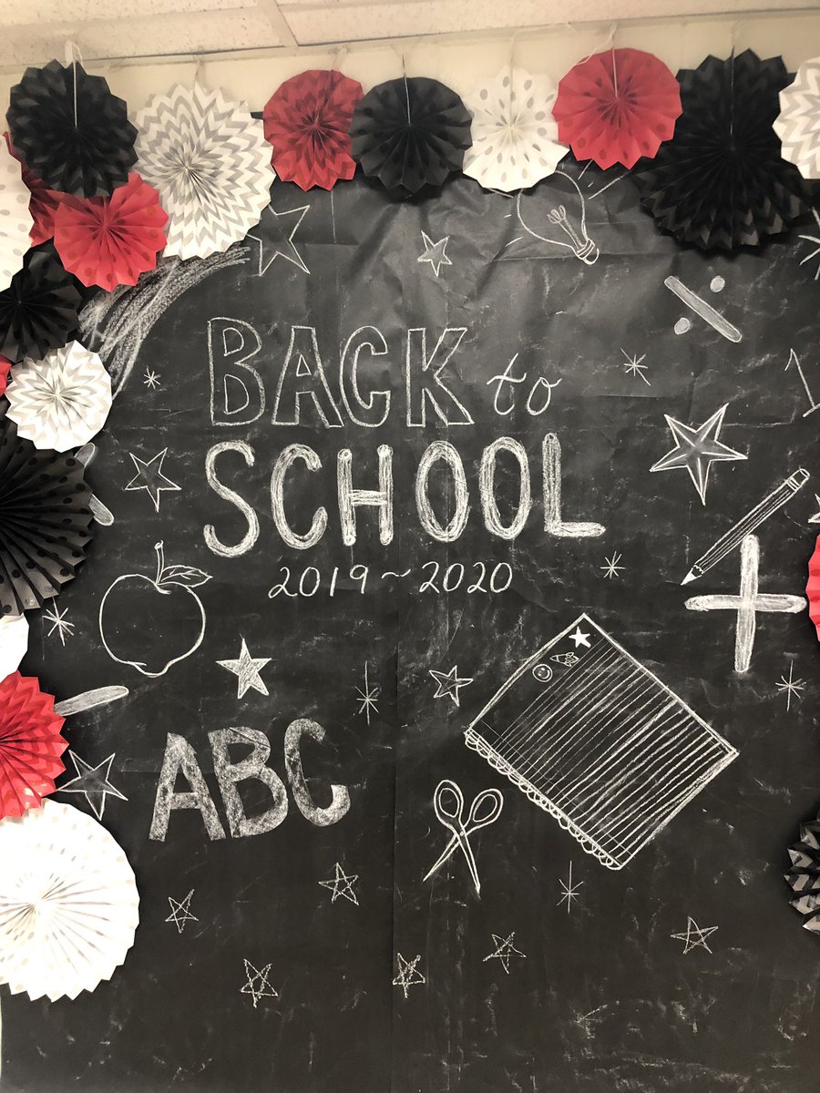 Rosehill512's tweet photo. Can’t wait to see our RH families for Sneak-a-Peek tonight between 5:30-7:30pm. We have missed you all! #RocketFamily https://t.co/Xb6D1IIRnt