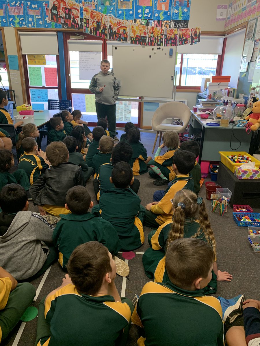 shanjones7573's tweet photo. Students teaching students, what a great way to learn!! 4J working with 1S @BlairmountPS @stilloni #authenticstudentvoice #ThisIsBlairmount https://t.co/j03tJ6Q4W3