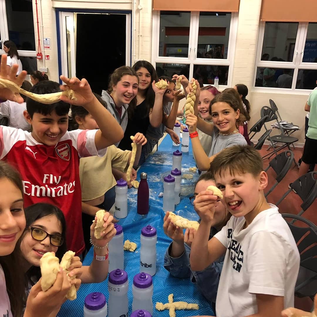 TheTribeUK's tweet photo. Welcome #campzev we all had so much fun on our #challabake #tribesummer19 https://t.co/HO0xtYJ2BJ