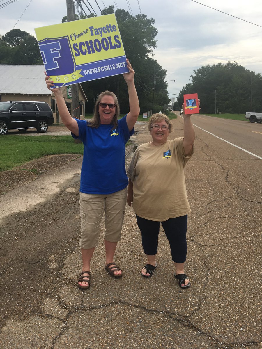 Powers_SWES's tweet photo. Choose Fayette! We’re the best! #choosefayette https://t.co/HjXMBmFiBY