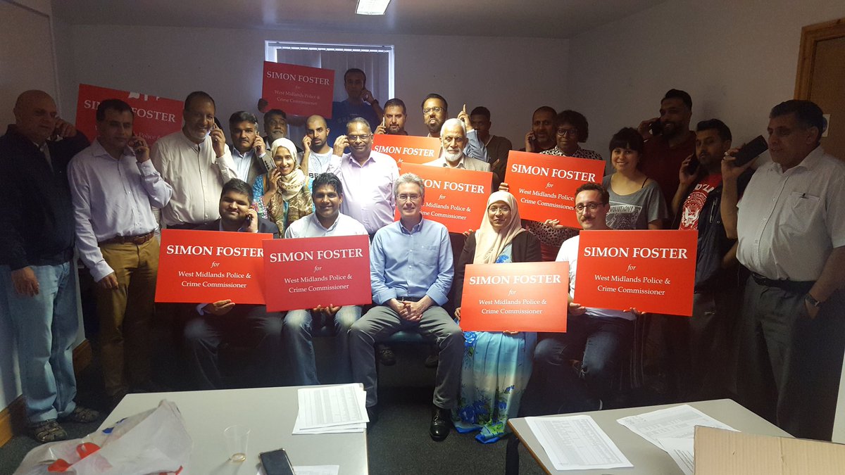 ShabranaH's tweet photo. Busy phone bank today with @SimonFoster4PCC campaign. Lots covered and a great turnout
A true #GrassrootsPowered campaign.
#TeamSimon
#SimonFoster4PCC https://t.co/w9PqhdYOOu