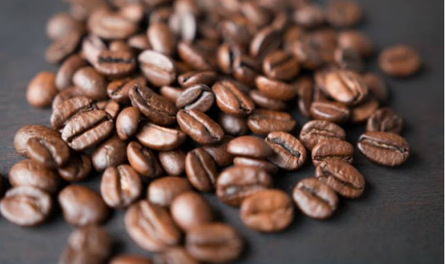 NNPaleras's tweet photo. #Ciencia | Estudiantes británicos descubrieron que el #café y el gas emitidos por las #estrellas recién formadas comparten las mismas moléculas ☕️🌟:

⬇️

https://t.co/PI6UYHcCu1 https://t.co/z19LJ7T8PI