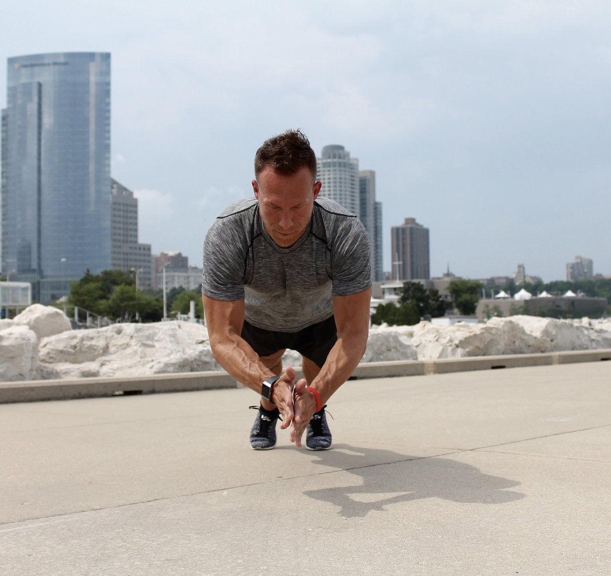 EricG_CSCS's tweet photo. Making my hands clap for the weekend almost being here! #MKEStrong #F45Brookfield #lululemonambassador #lululemonmen #F45Training #SweatLife #BrewSweaty #lululemon #F45TrainingBrookfield #StrongerEveryday #EveryoneStronger #TeamTraining #LifeChanging #STRENGTHtoPERFORM @lululemon https://t.co/KvzUtoWAFa