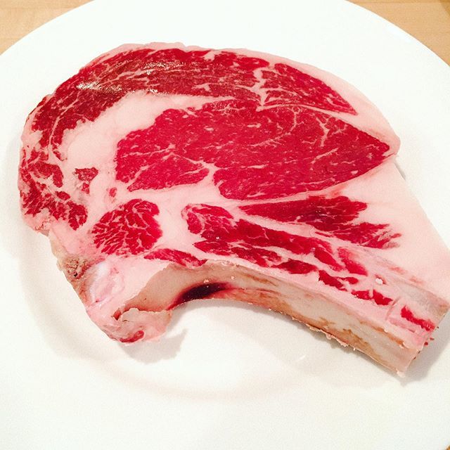 zerocarbage's tweet photo. How nature can transform grass (and even grain) into this ... I find it mesmerizing. Everyday should be #thankacow day. And letโs not forget #ranchers and #butchers too. ๐ #lowcarb #diabetes #t1diabetes #keto #paleo #paleoketogenic #carnivorediet #cโฆ https://t.co/eOiVIaCI1I https://t.co/kVTC5NjKon
