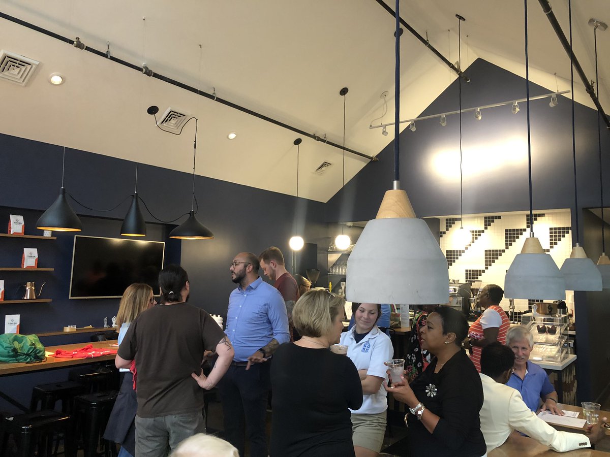 Mandla_Moyo's tweet photo. It’s always fun to bring a few good people together &amp; talk transit! #RedLineReady #50PlusRideTheBus https://t.co/w8V2V1uHkB
