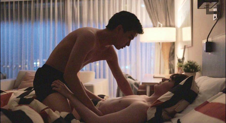 BlTrick's tweet photo. Aquela cena que secou a saliva de um fandom inteiro 😉❤👌

that scene that killed a whole fandom https://t.co/ZnFFZ6bFnn