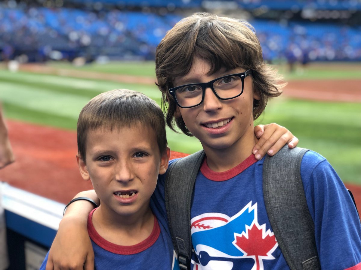 allstrategy's tweet photo. #LetsGoBlueJays #vancouverfans https://t.co/HHUZ7LT3TZ