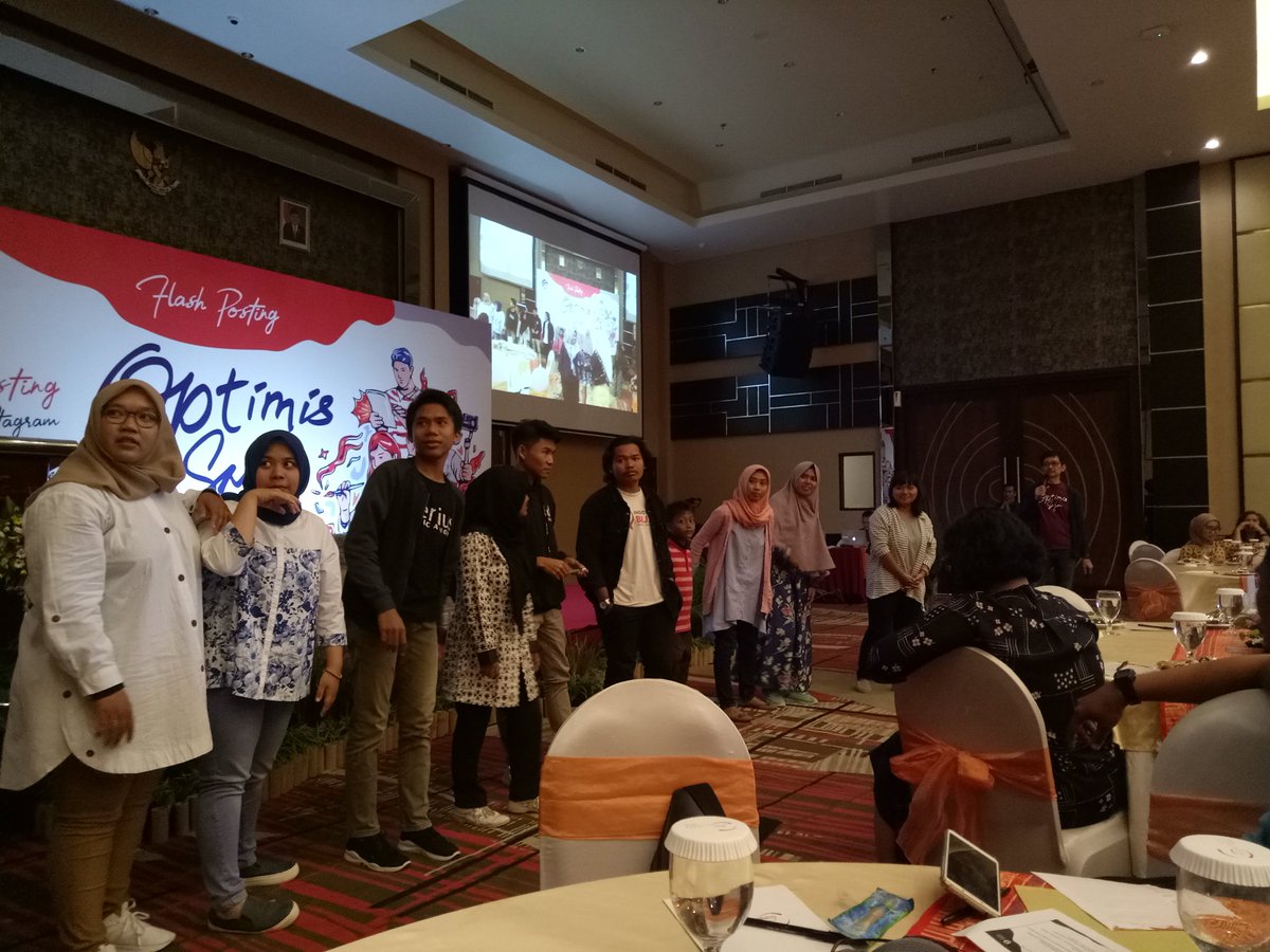 Lazwardy1's tweet photo. Apapun yg ingin kita lakukan, lakukanlah !!! Mungkin saja itu adalah hal yg membuat kita bahagia dan bermanfaat bagi banyak org. Selalu "Optimis Saja" #FlashPostingNTB #OptimisSaja @djikp https://t.co/nsIKDmaPKt