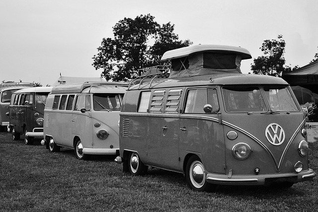 BradleyJayChat's tweet photo. Pilgrims of #Woodstock: John Kane is in to share what he learned in all new interviews with attendees of the big event. His interviews accompany photos by Richard #Bellak in the new book. Tonight on #jaytalking. If you miss it live get the podcast here. https://t.co/QHyTRML6t4 https://t.co/ODOYSvfL8v
